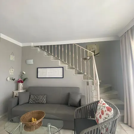 Casa Silvia Marbella- Plaza, Slonce, Spokoj I Golf Villa Marbella