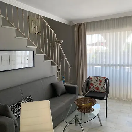 Casa Silvia Marbella- Plaza, Slonce, Spokoj I Golf Marbella